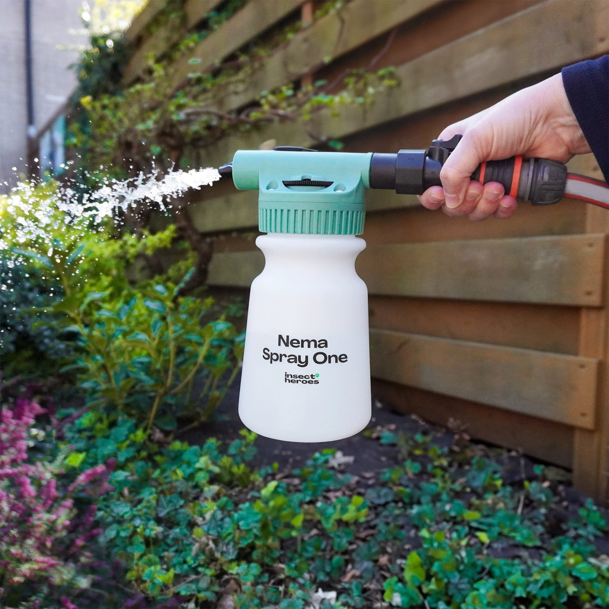Nema Spray One in gebruik